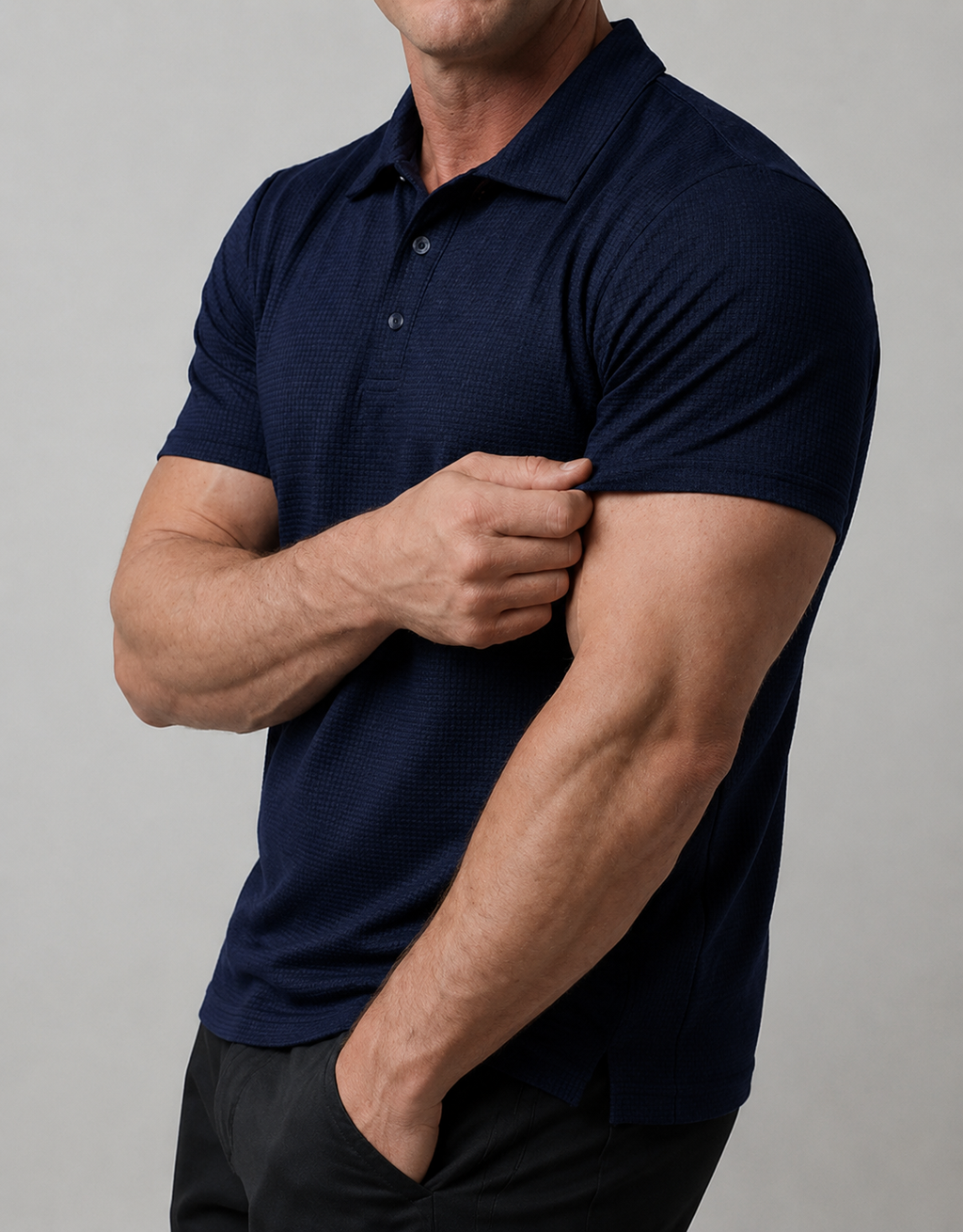 Nuik polo shirt on model - Midnight Navy